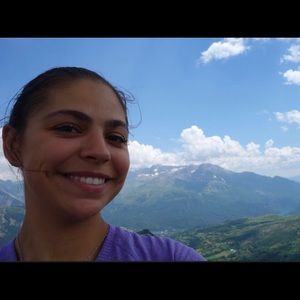 Meet your Posher, Sophia